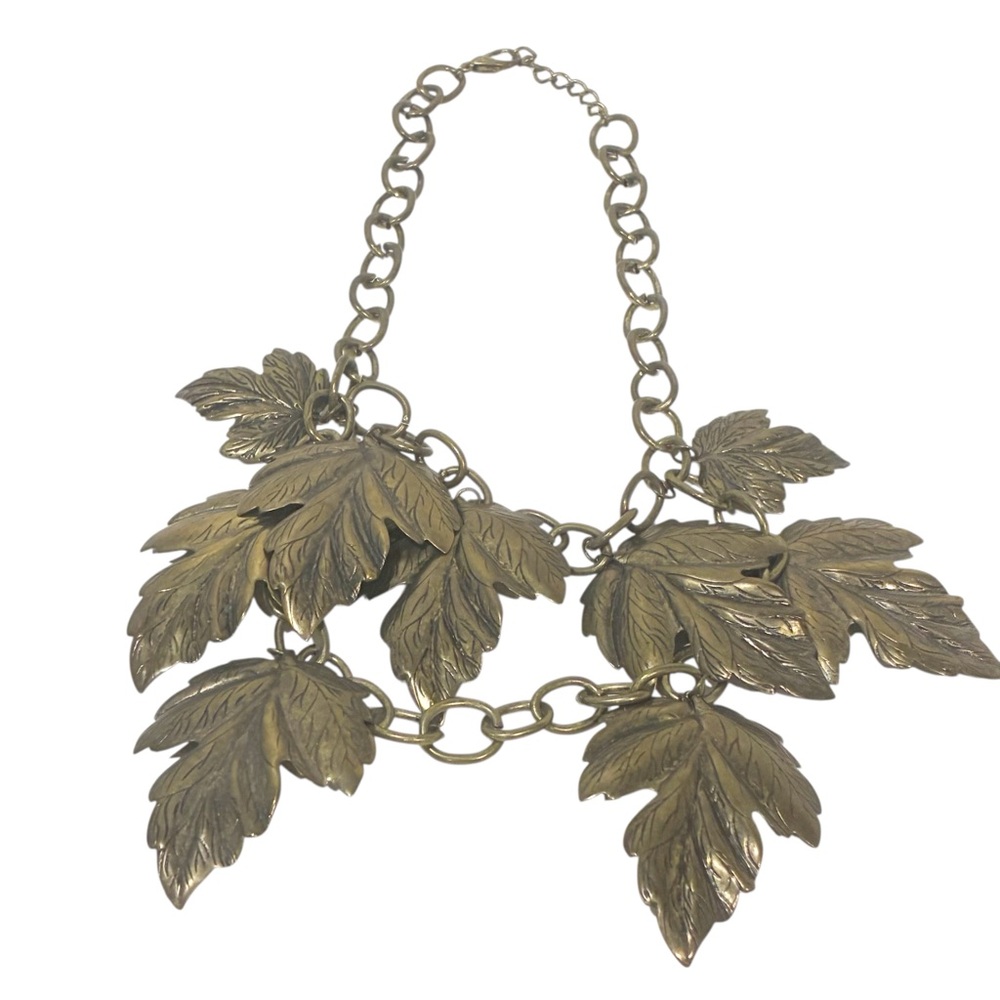 Vintage Golden Leaf Hollywood Regency Style 1950s Necklace Jewelry